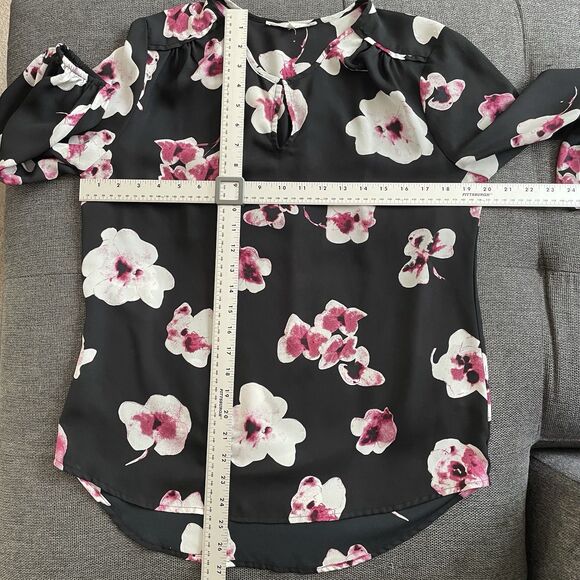 Violet + Claire Semi Sheer Blouse Black Floral 3/4 Sleeve Women's Medium M - Picture 5 of 7